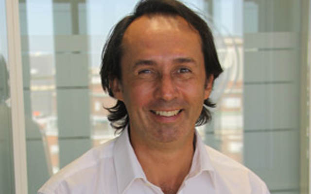 ¿Qué aspectos hay que tener en cuenta para montar una red social interna de consejos de viajes?