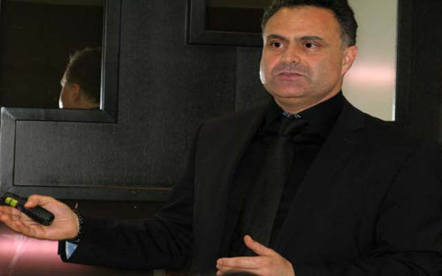 Óscar García imparte los seminarios de MPI sobre psicología para motivar decisiones