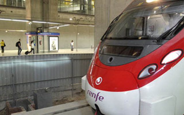 El transporte público a los aeropuertos españoles es de los más baratos de Europa