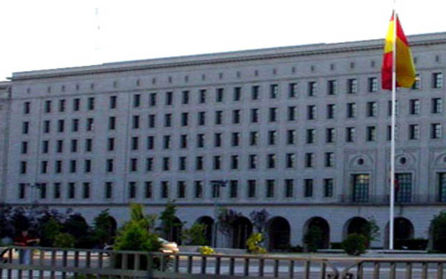 Halcón gana el mega-contrato de viajes del Estado