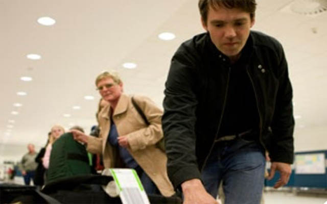 The majority of baggage losses occur at stopovers.