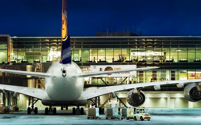 ¿En qué épocas resulta más económico reservar un billete de avión?