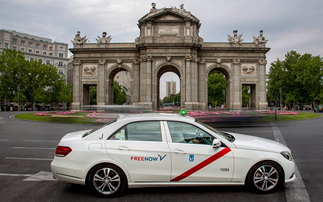 Los desplazamientos corporativos en taxi crecen un 16% cada semana