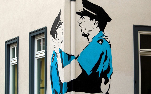 La mayoría del colectivo LGTBIQ+ ha ocultado su condición sexual en sus viajes corporativos