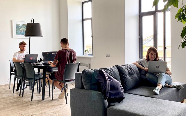 Los viajes de negocios mejoran las relaciones laborales, según una encuesta de Amex GBT