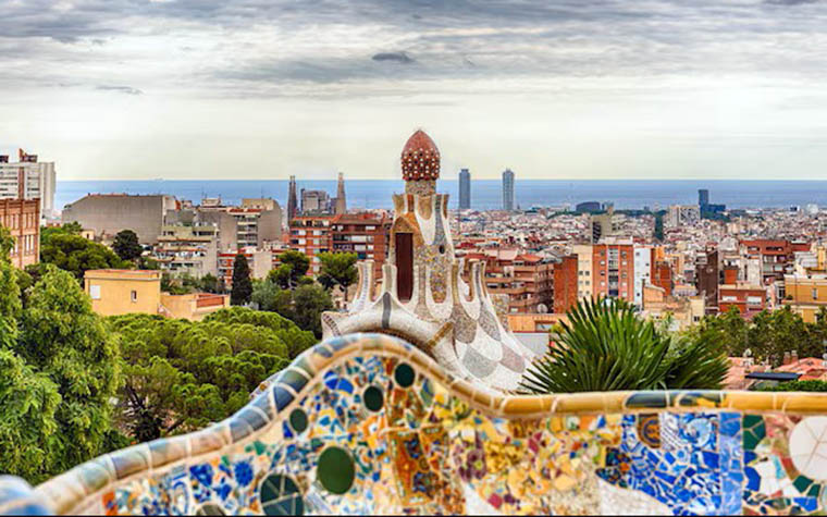 Apartur mette in guardia contro il divieto di vendita di appartamenti turistici a Barcellona per il suo impatto sull'industria degli incontri