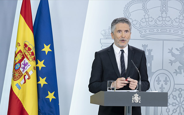 L'Interno ritarda la piena attuazione del decreto per raccogliere più dati dai viaggiatori