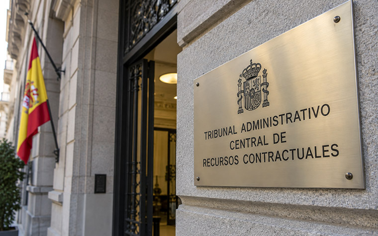 Suspendida cautelarmente la licitación del servicio de agencias de la Administración del Estado