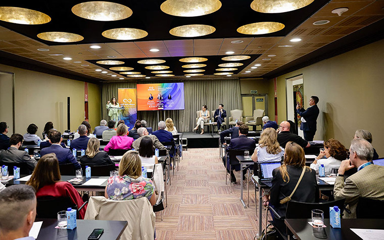 Los municipios turísticos de España defienden un modelo más conectado con los residentes  