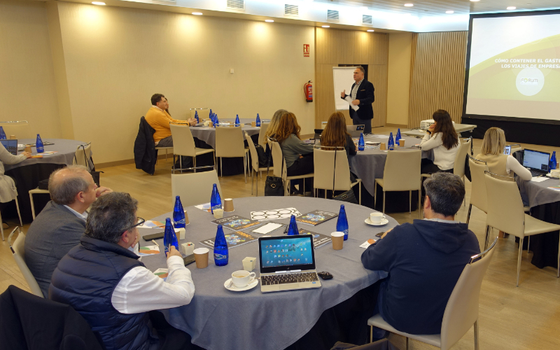 Como conter os gastos em viagens de negócios_Madrid