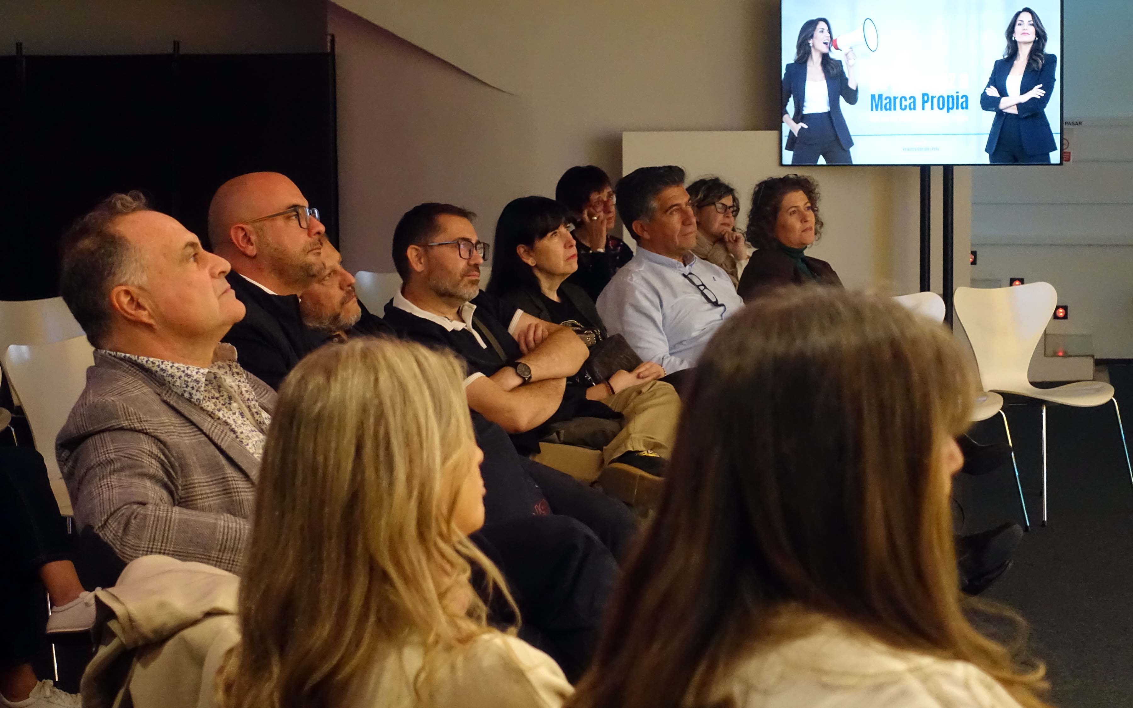 Crear marca, Crear experiencia
