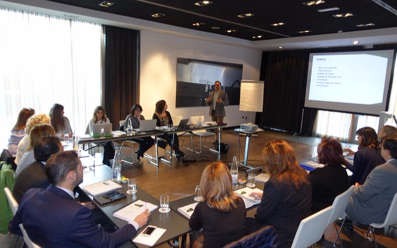 Corso di immersione nei viaggi d'affari I