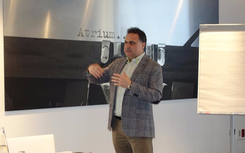 Corso di immersione nei viaggi d'affari I