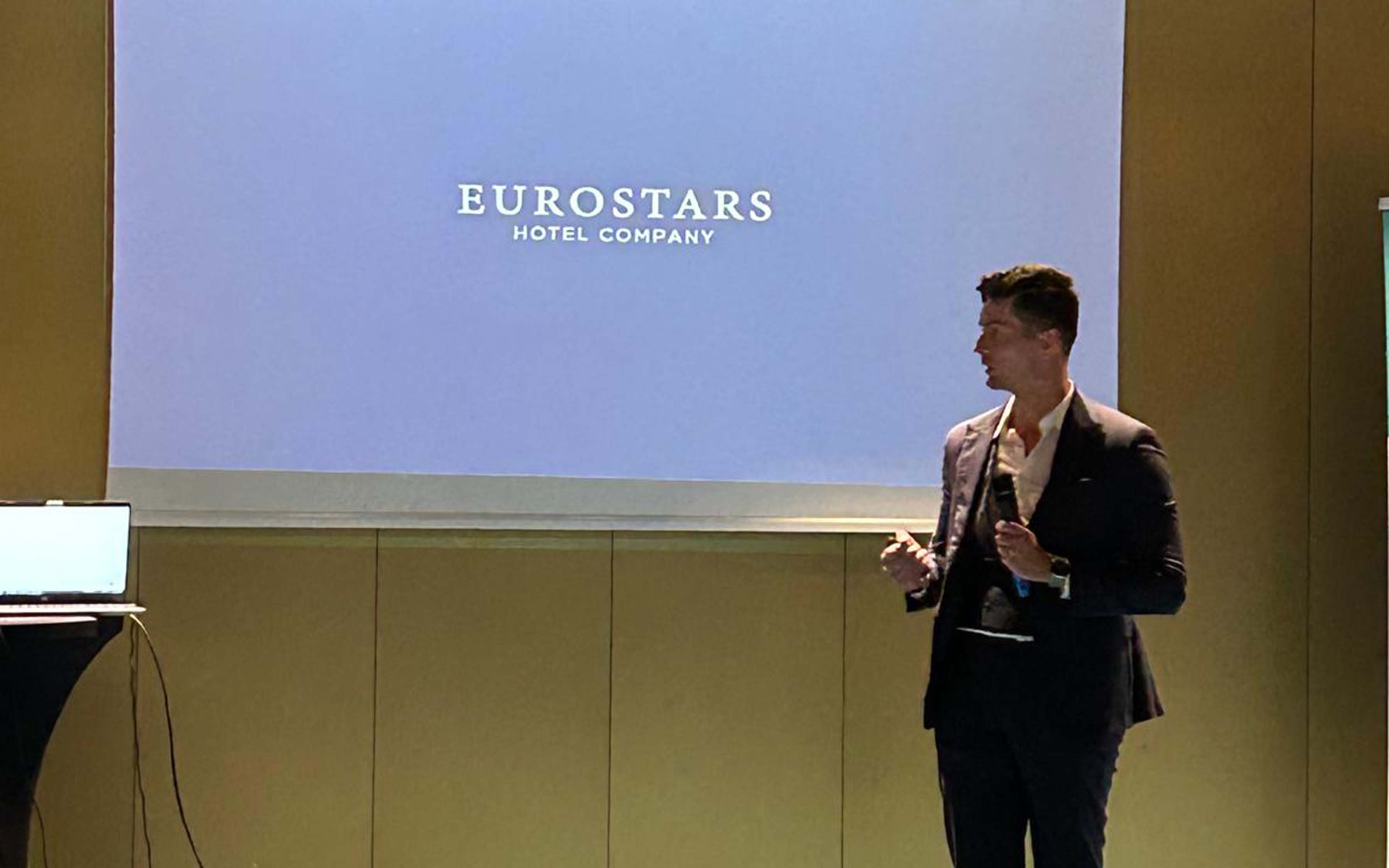 Challenges and opportunities in business travel for 2025_Oporto