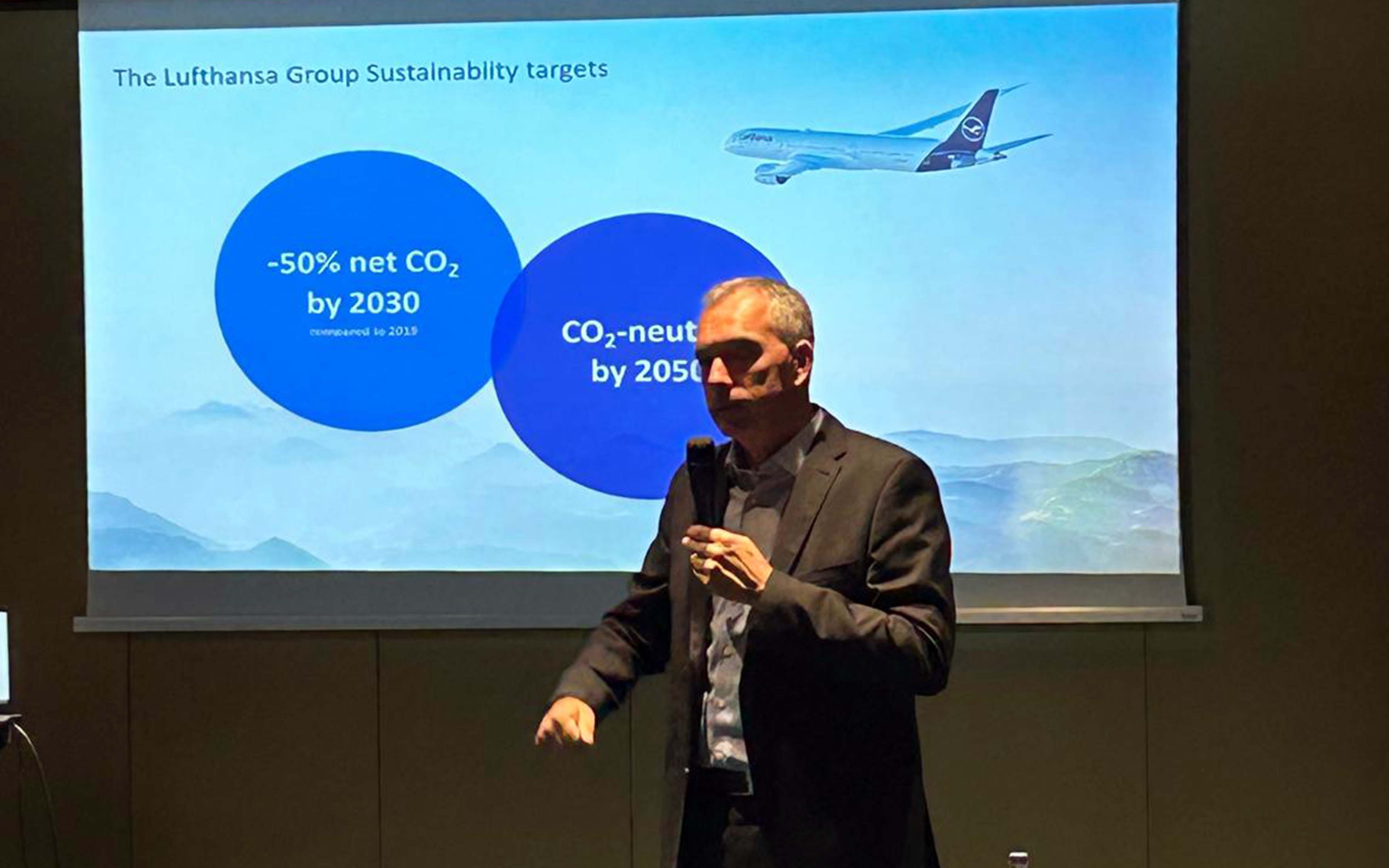 Challenges and opportunities in business travel for 2025_Oporto