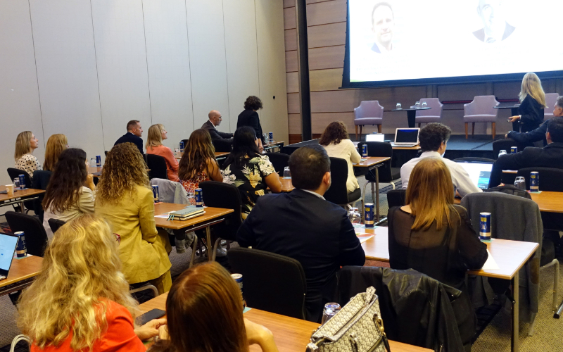 Estratégias de Viagens de Negócios 2023 Tecnologia e Sustentabilidade_Valencia