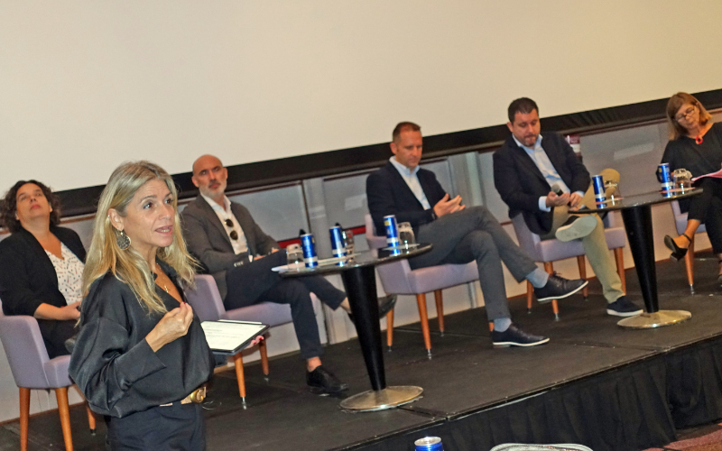 Estratégias de Viagens de Negócios 2023 Tecnologia e Sustentabilidade_Valencia