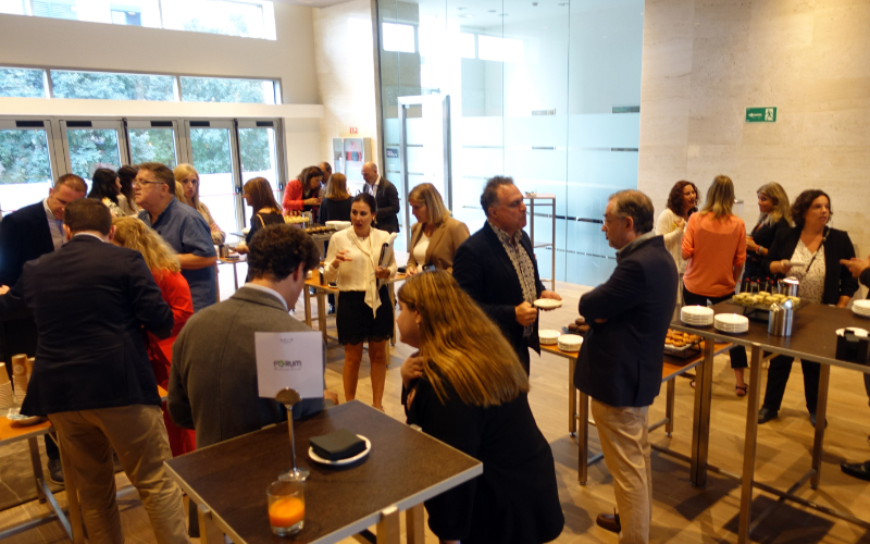 Estratégias de Viagens de Negócios 2023 Tecnologia e Sustentabilidade_Valencia