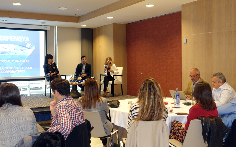 III Fórum Expensya: Inteligência Artificial e Finanças