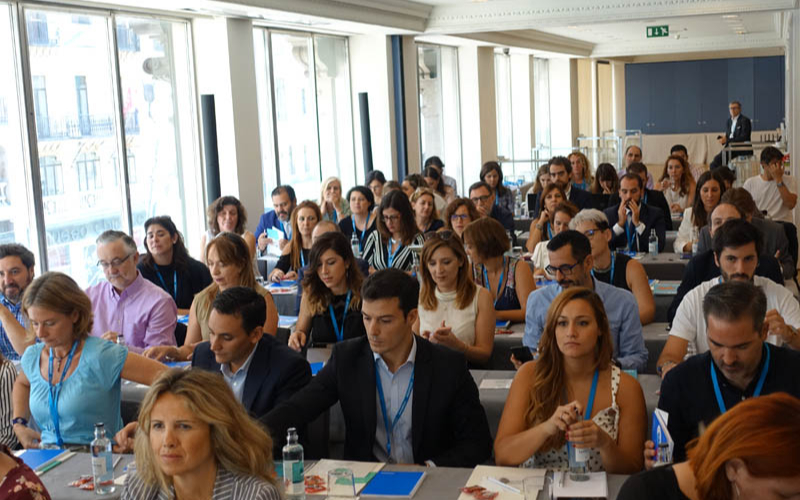 Inovação e tecnologia: a persuasão aplicada às viagens de negócios. MADRID