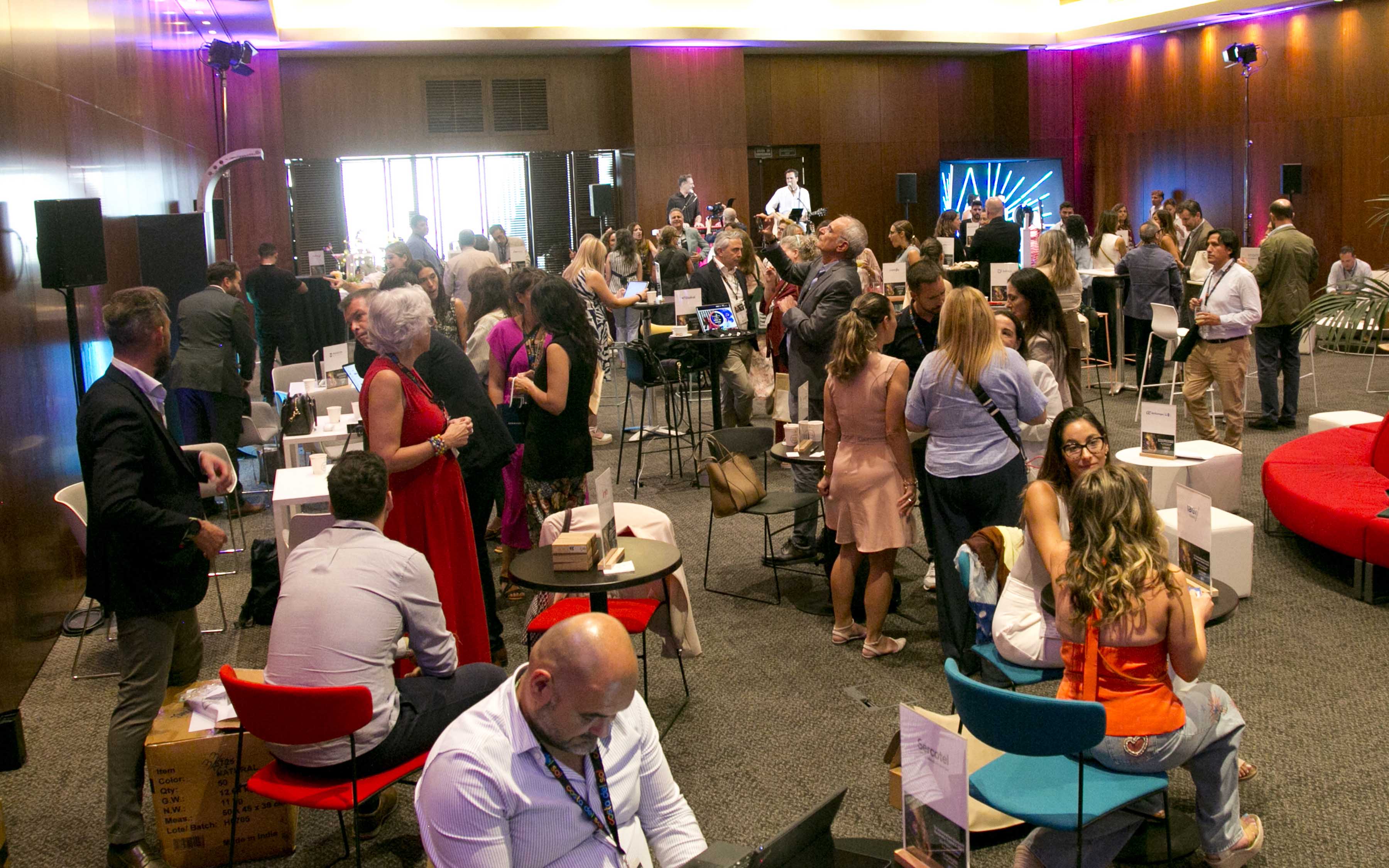 IV Innovation Summit Business Travel & MICE - Marketplace