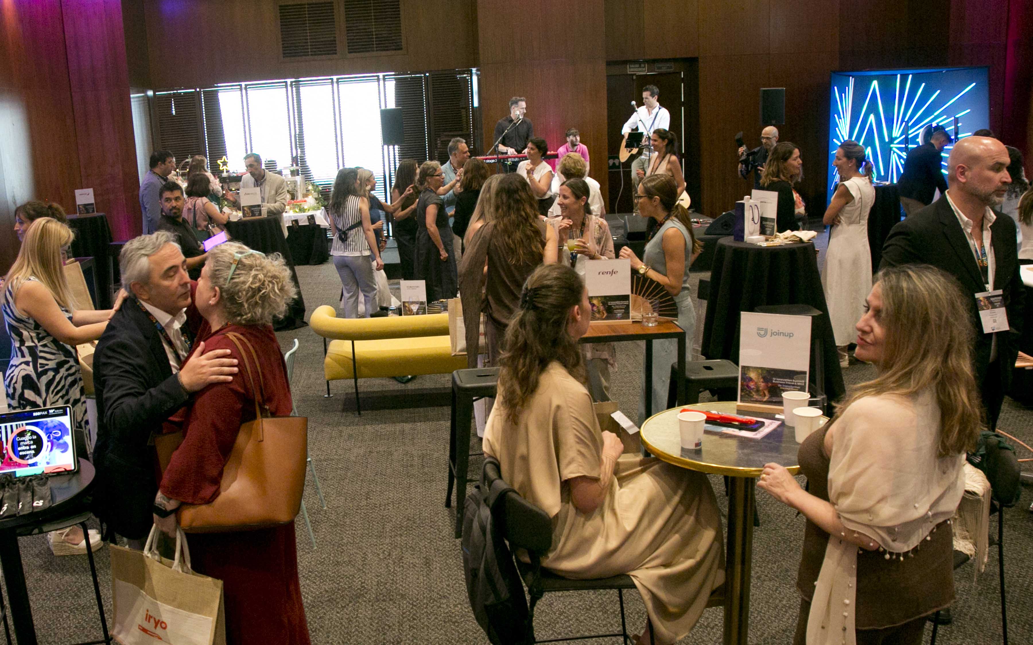 IV Innovation Summit Business Travel & MICE - Marketplace