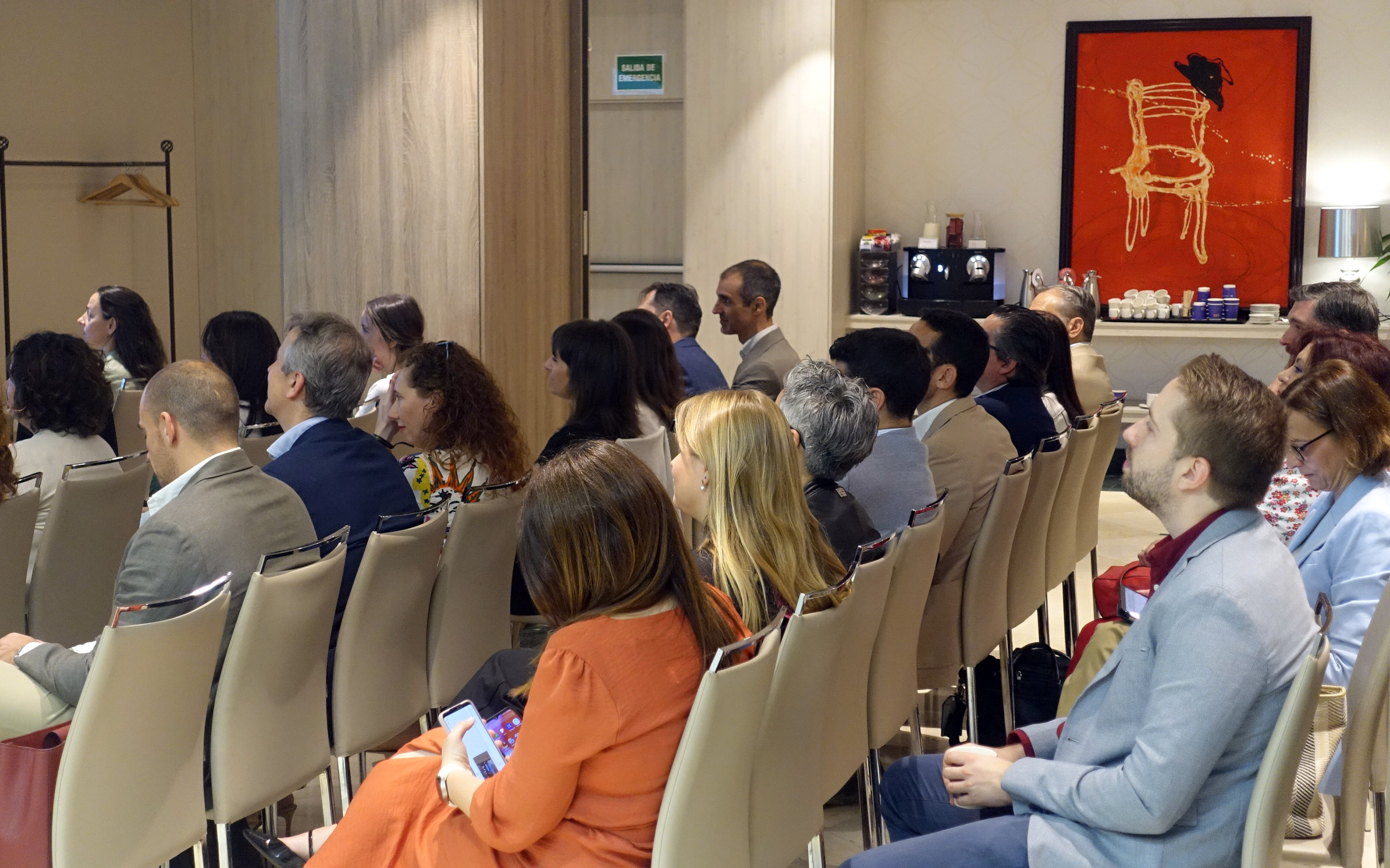 Pegada de carbono Net Zero nas viagens de negócios_Madrid