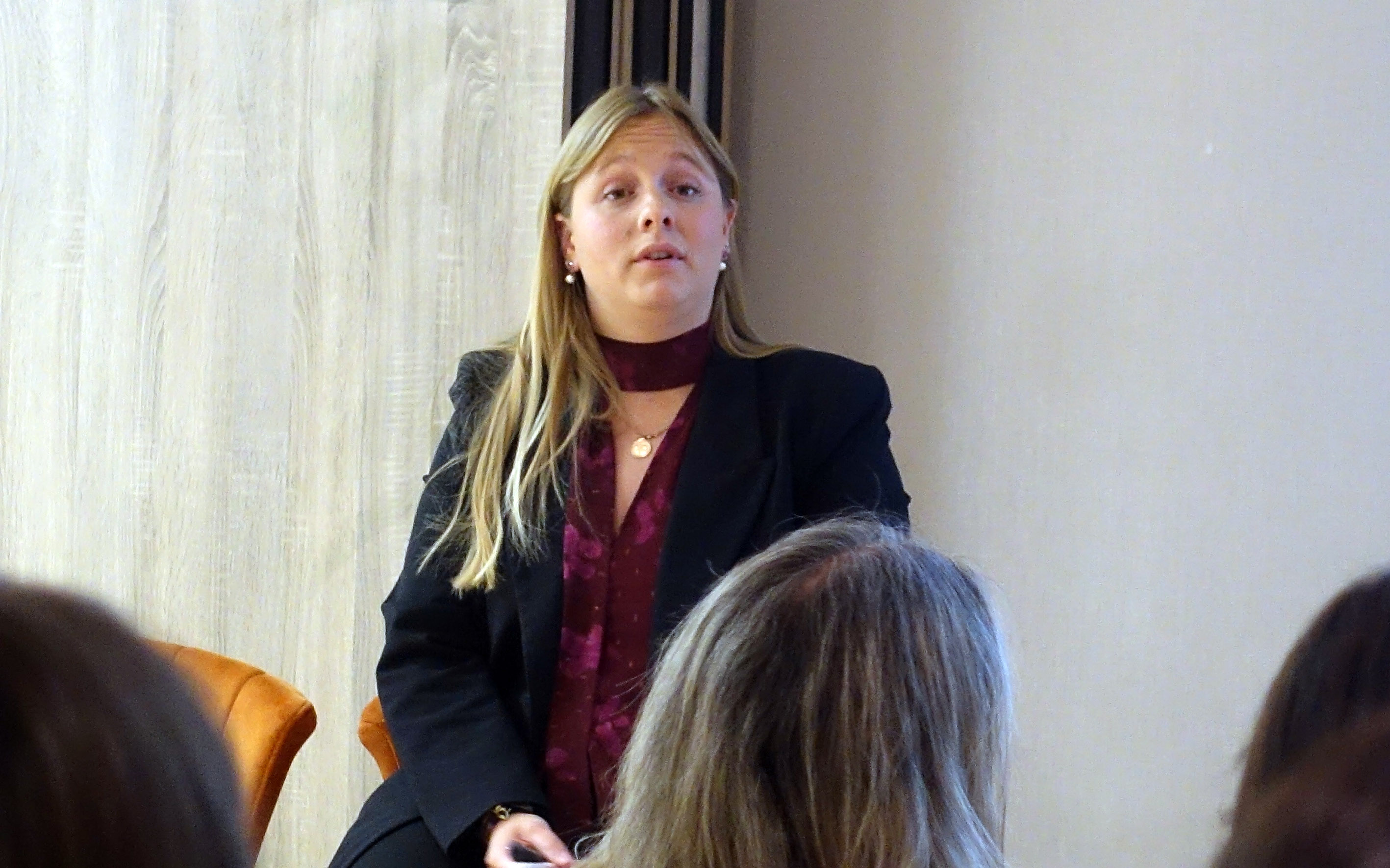 Pegada de carbono Net Zero nas viagens de negócios_Madrid