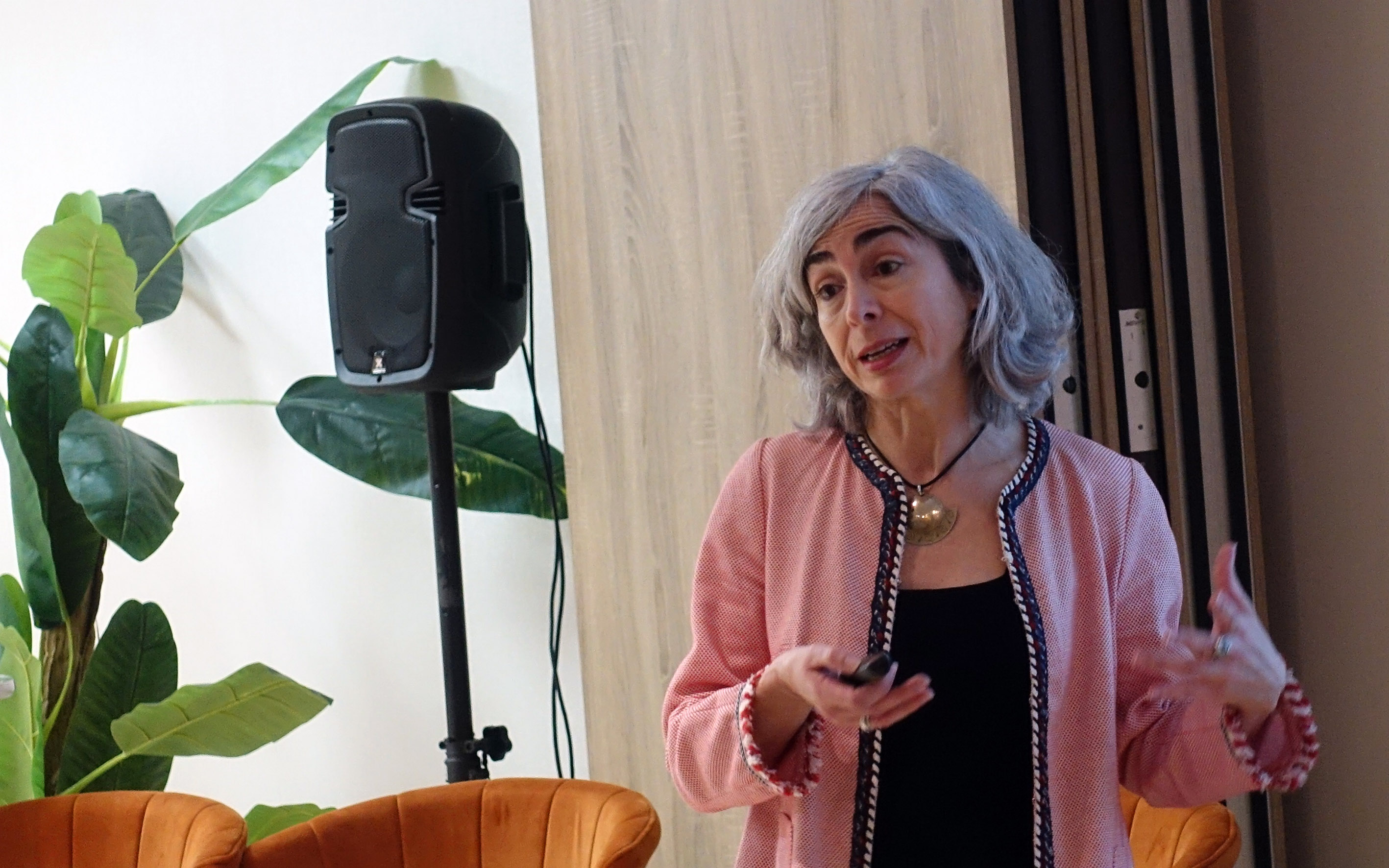 Pegada de carbono Net Zero nas viagens de negócios_Madrid