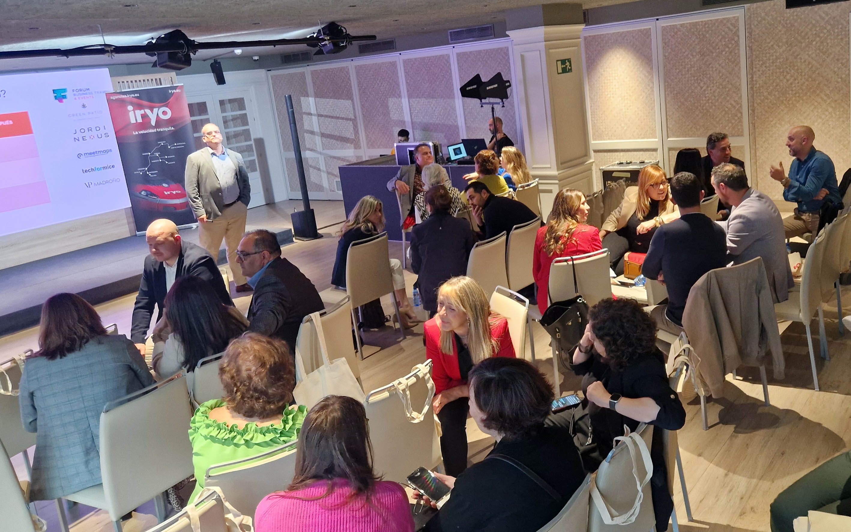 A humanização dos eventos empresariais na era da tecnologia_Madrid