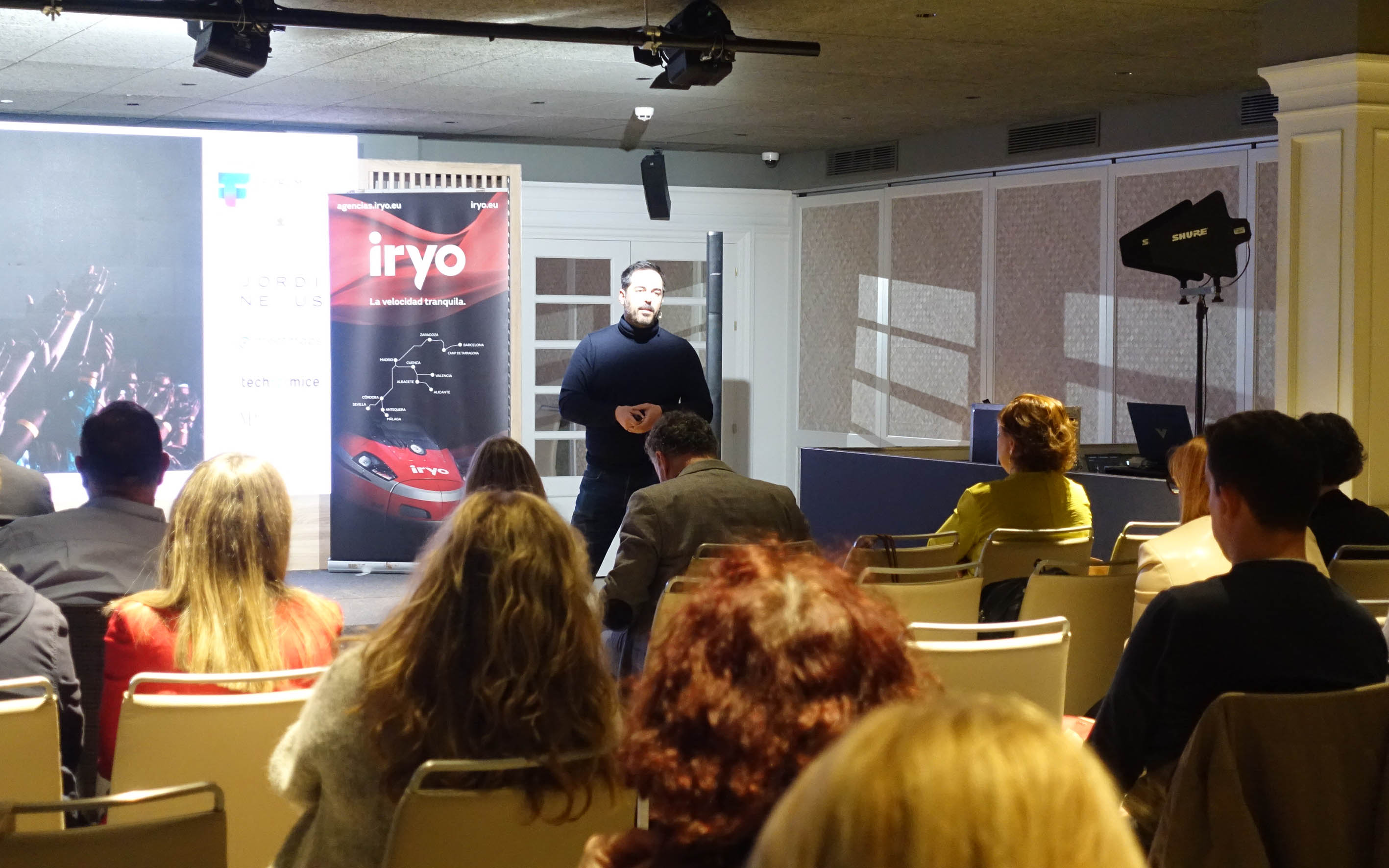 A humanização dos eventos empresariais na era da tecnologia_Madrid