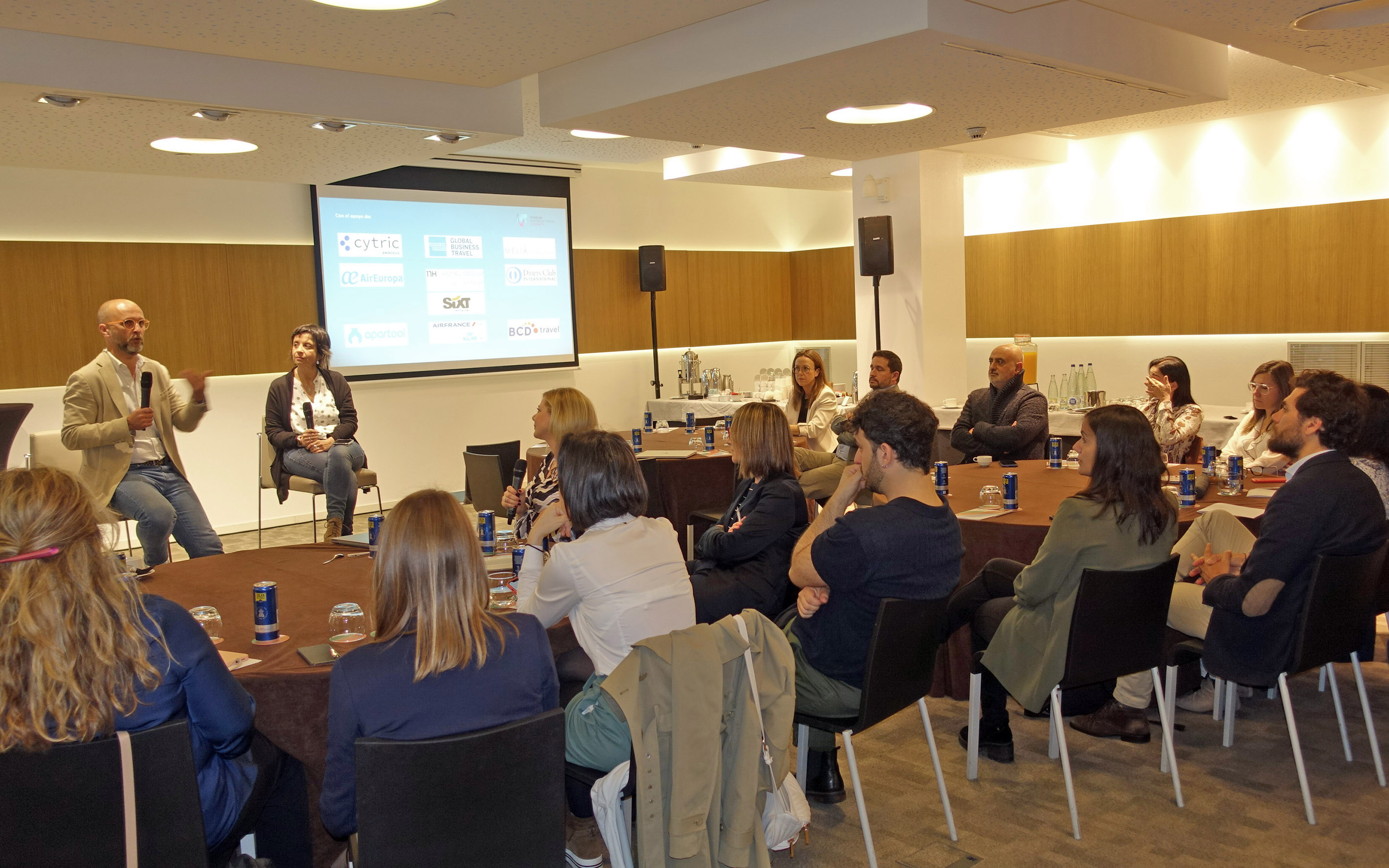 Os 3 em linha: Gestor de viagens-Agência de viagens-Fornecedor_Barcelona