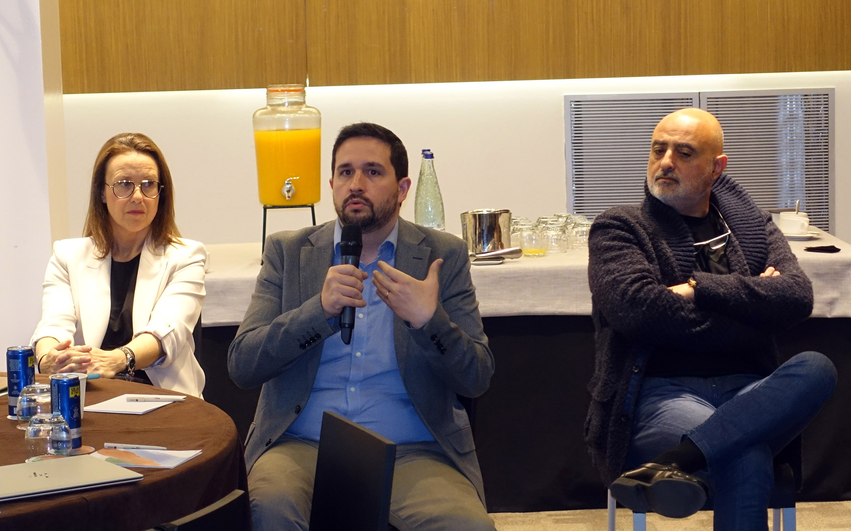 Os 3 em linha: Gestor de viagens-Agência de viagens-Fornecedor_Barcelona