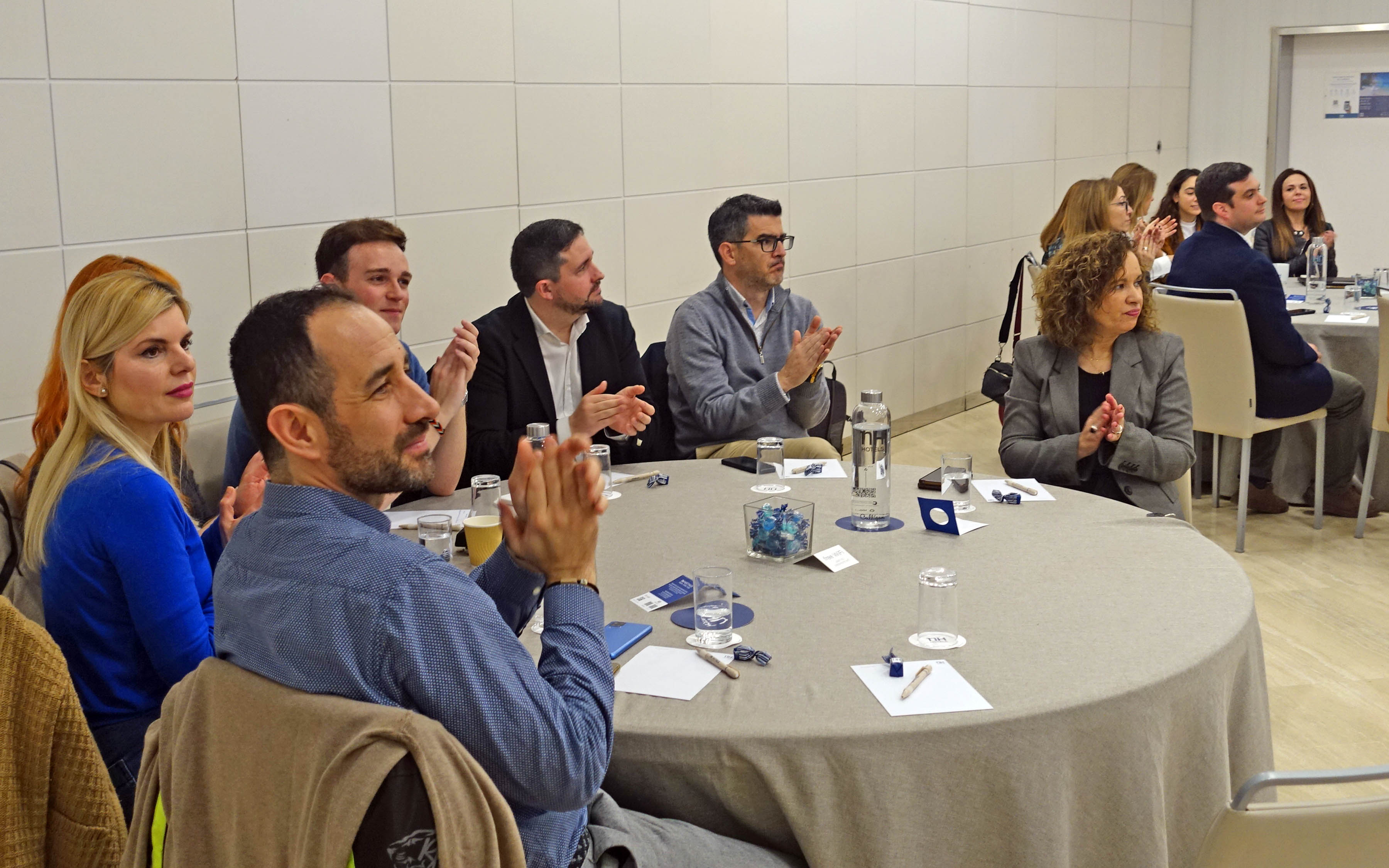 Manual de sobrevivência face à subida dos preços nas viagens de negócios_Barcelona