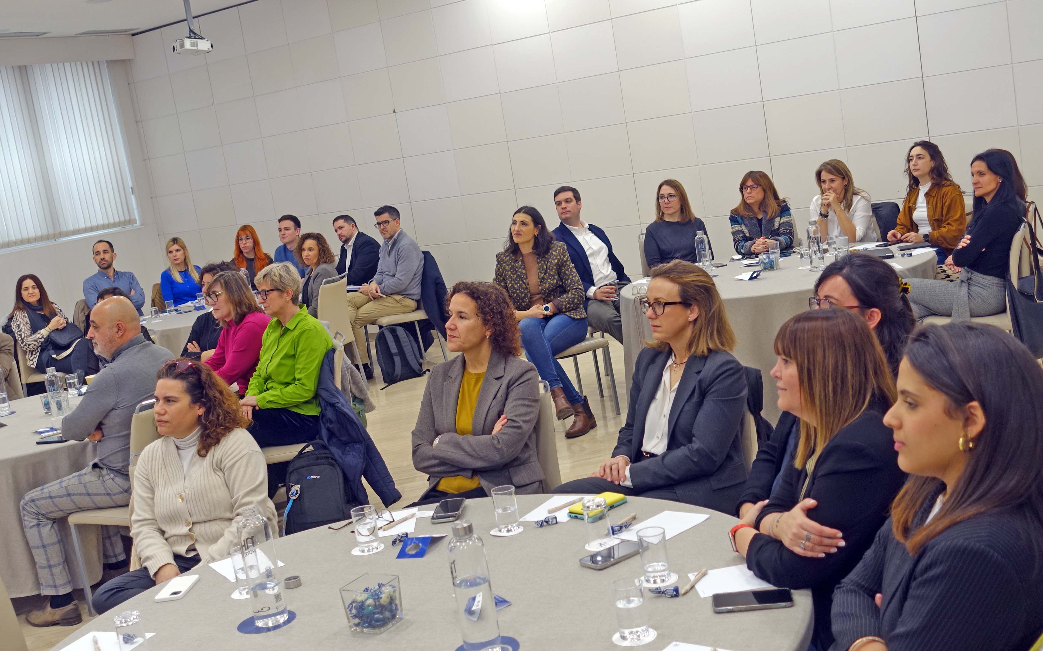 Manual de sobrevivência face à subida dos preços nas viagens de negócios_Barcelona