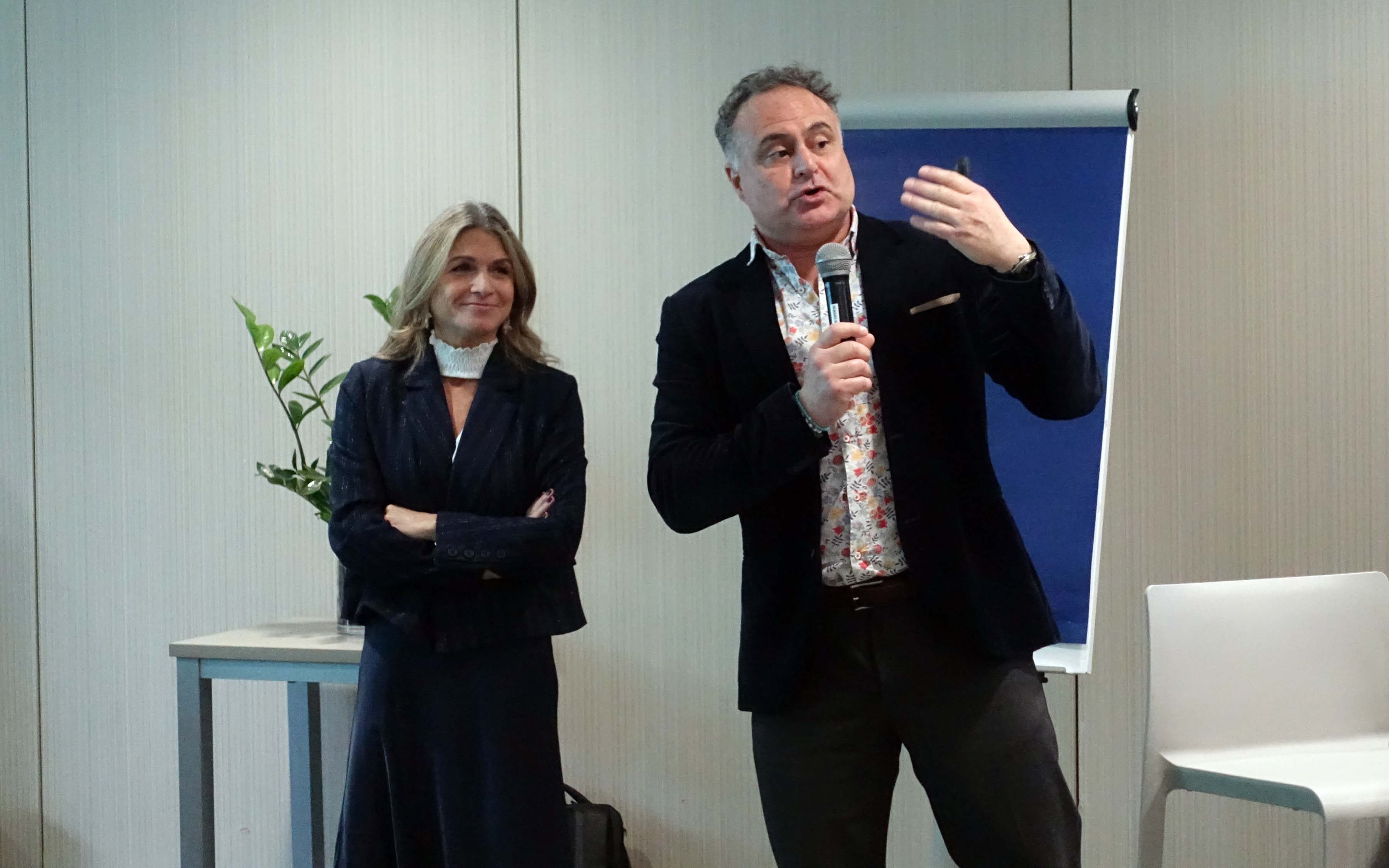 Viagens de negócios_Madrid Manual de sobrevivência para viagens de negócios_Madrid