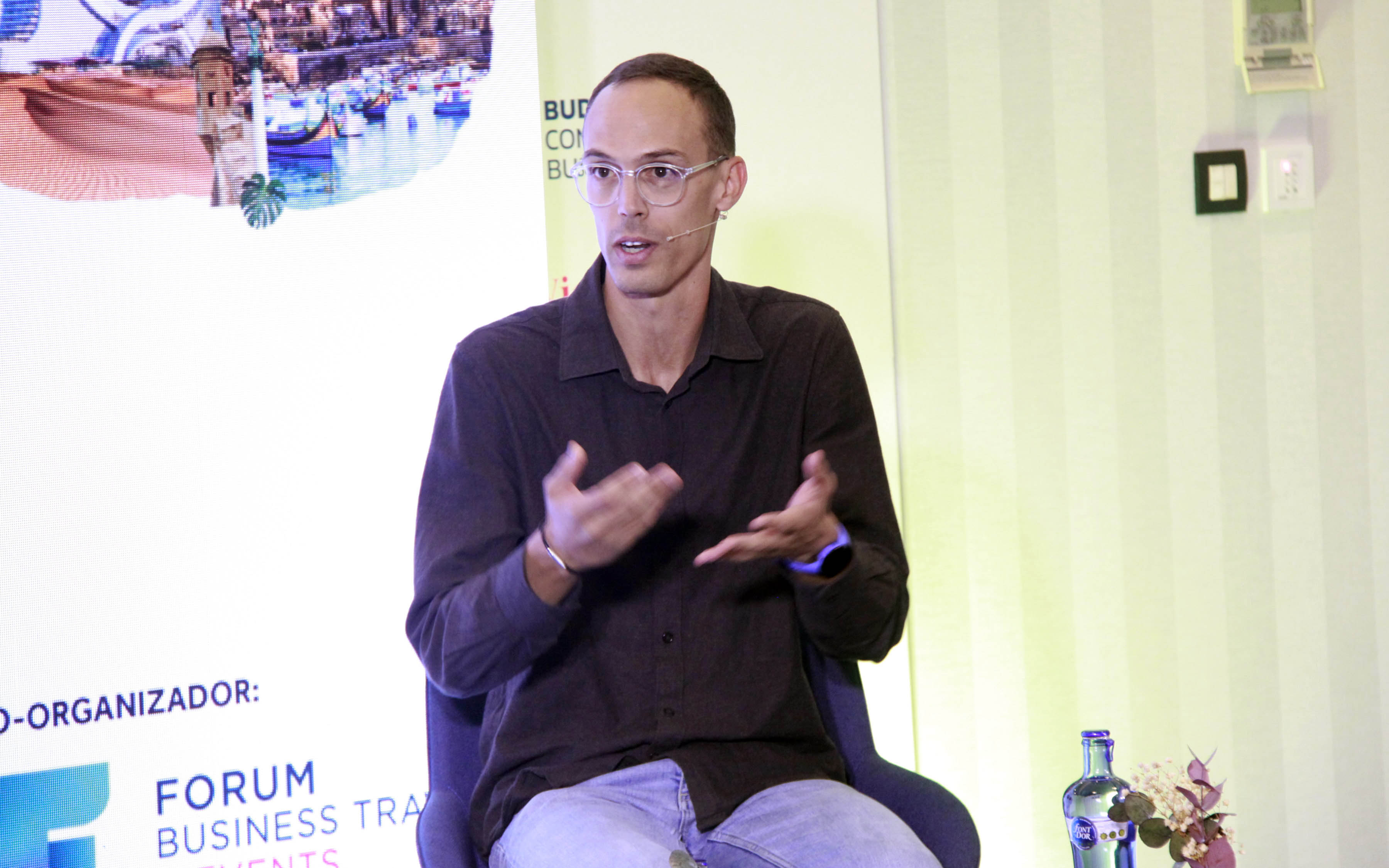 MICE Hub by Newlink_Engagement que transcende: Ligar-se à NewGen em eventos empresariais