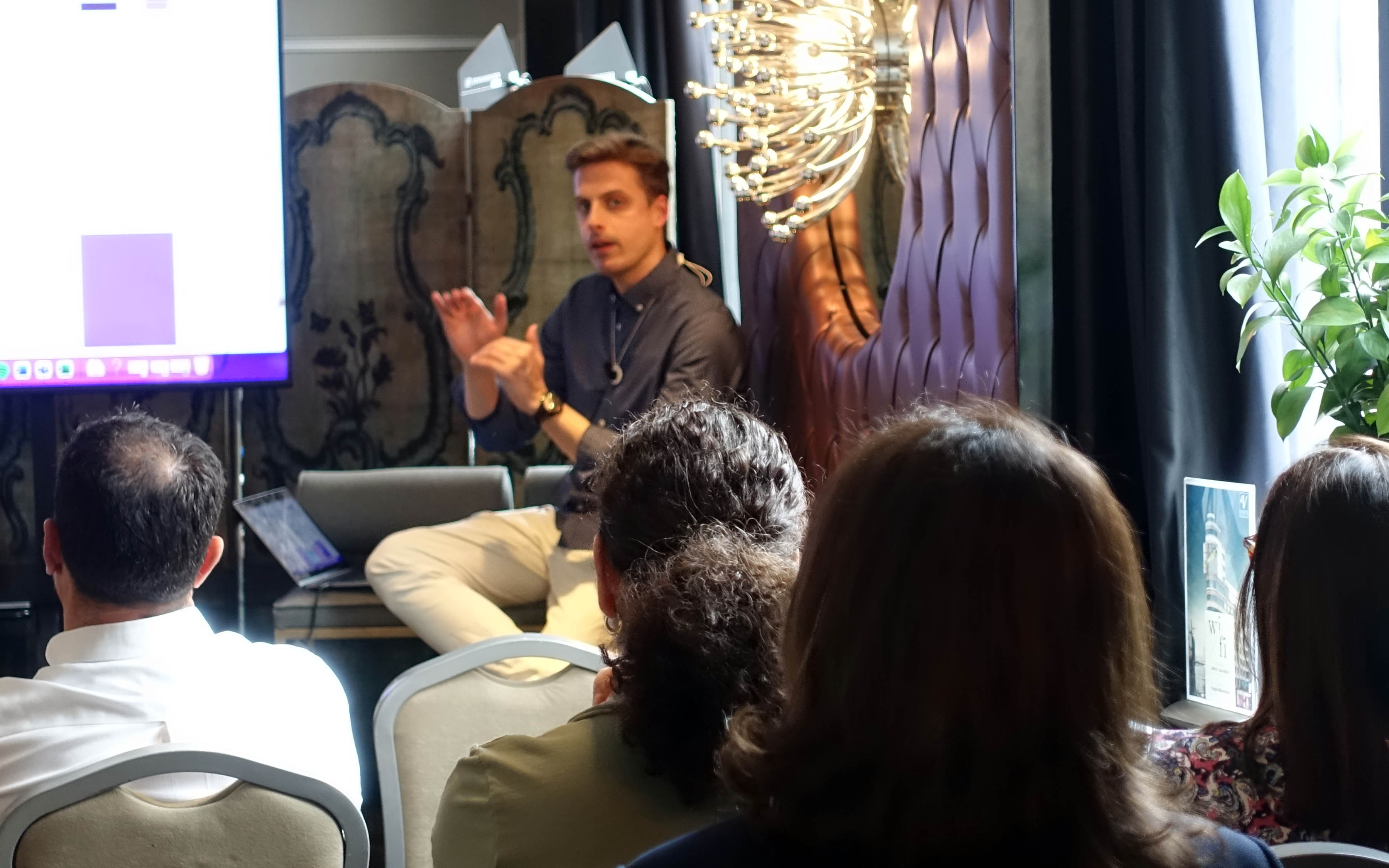 Nuovi strumenti per il super viaggiatore d'affari_Madrid