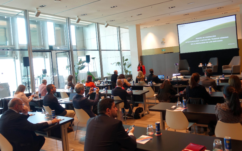 Oportunidades e desafios do trabalho híbrido na mobilidade dos trabalhadores_Barcelona
