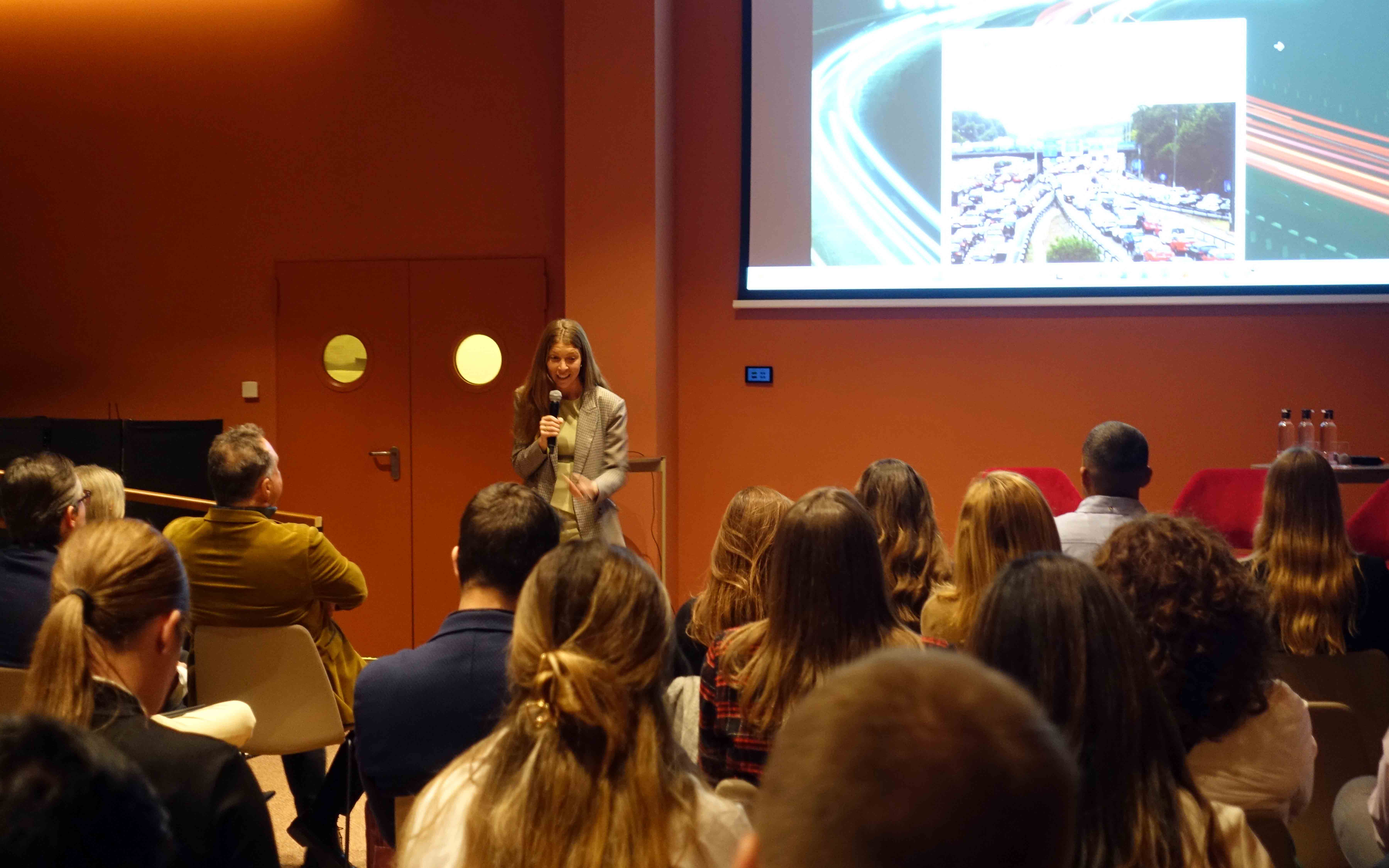 Towards agile, comfortable and green corporate mobility_Madrid