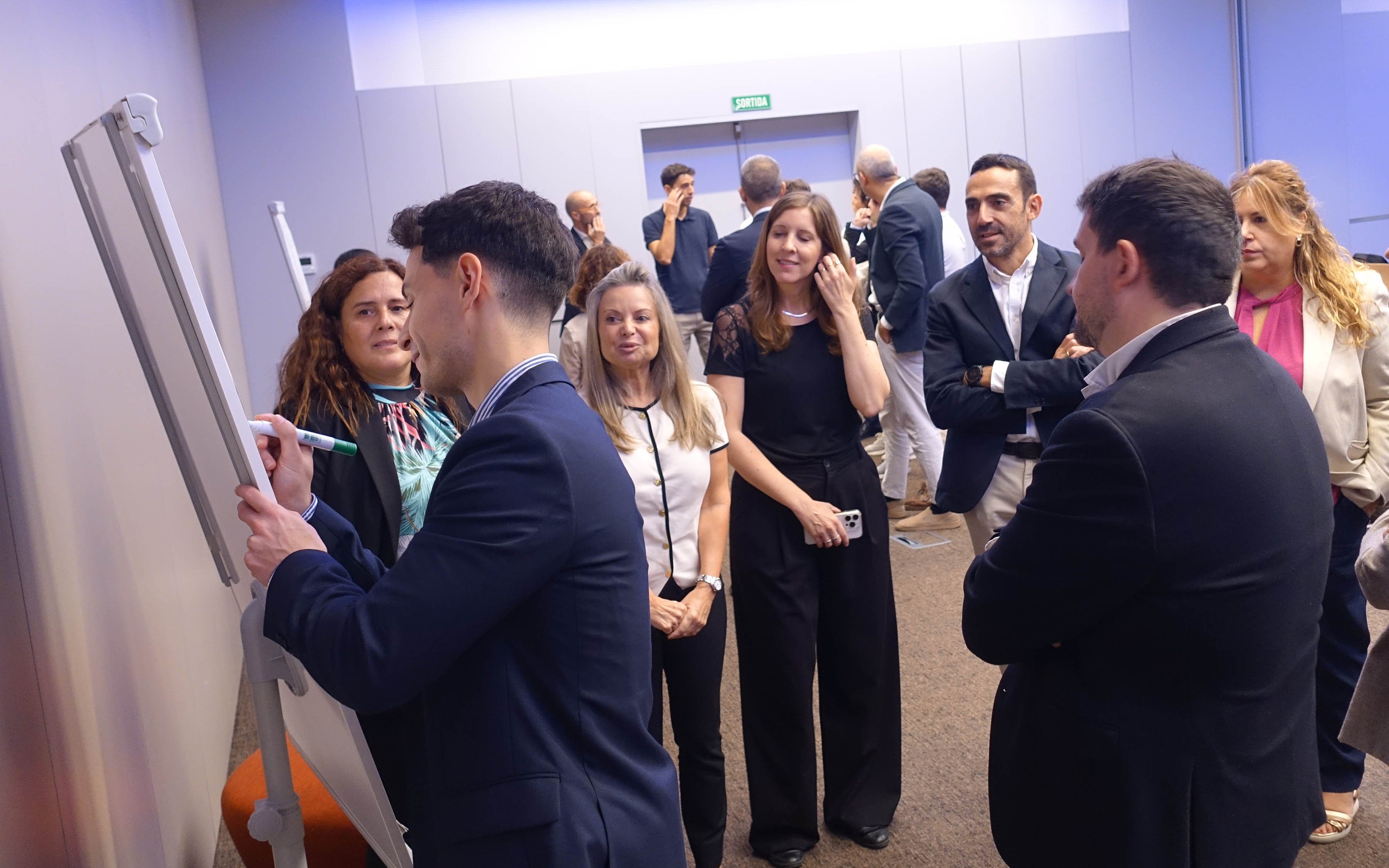 Viajar em tempos conturbados: chaves para lidar com a instabilidade internacional_Barcelona