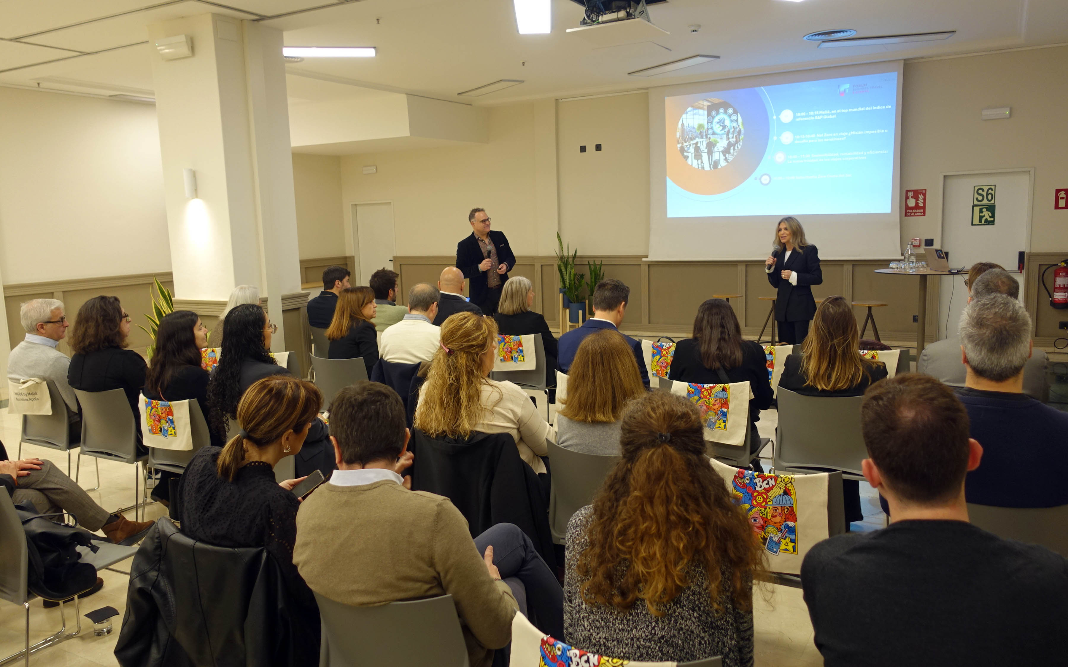 Viajar mais e poluir menos: o paradoxo sustentável_Barcelona