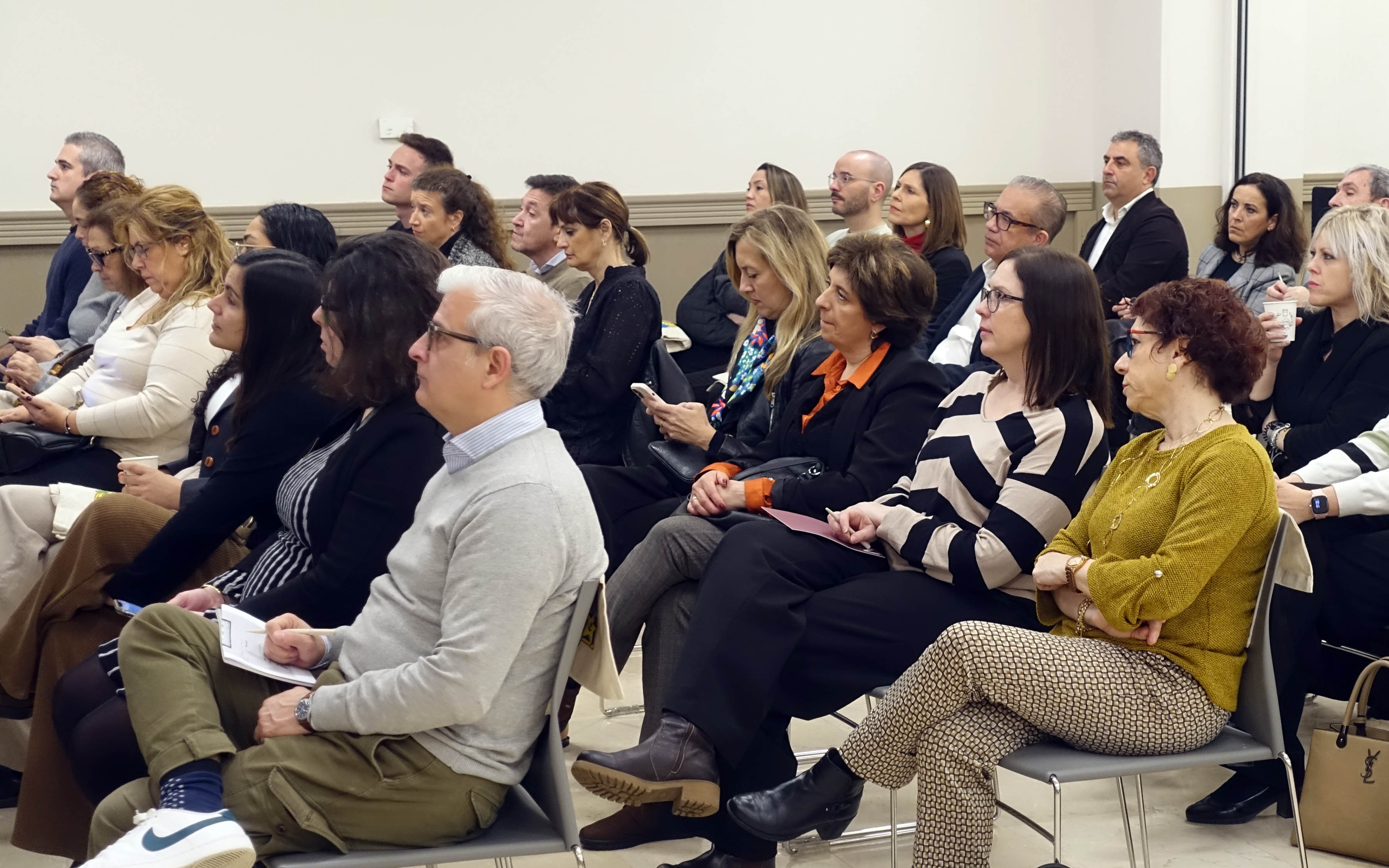 Viajar mais e poluir menos: o paradoxo sustentável_Barcelona