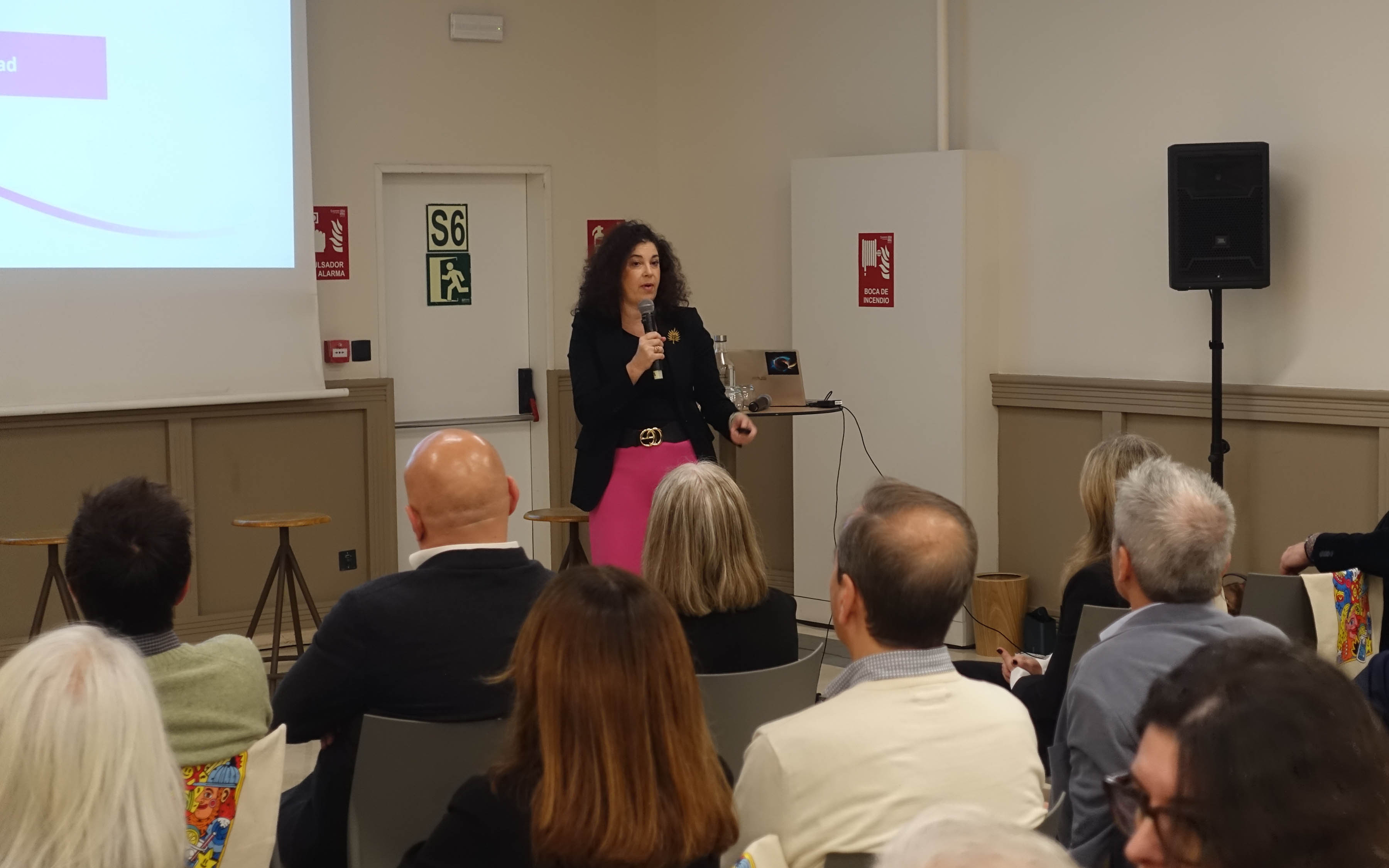 Viajar mais e poluir menos: o paradoxo sustentável_Barcelona