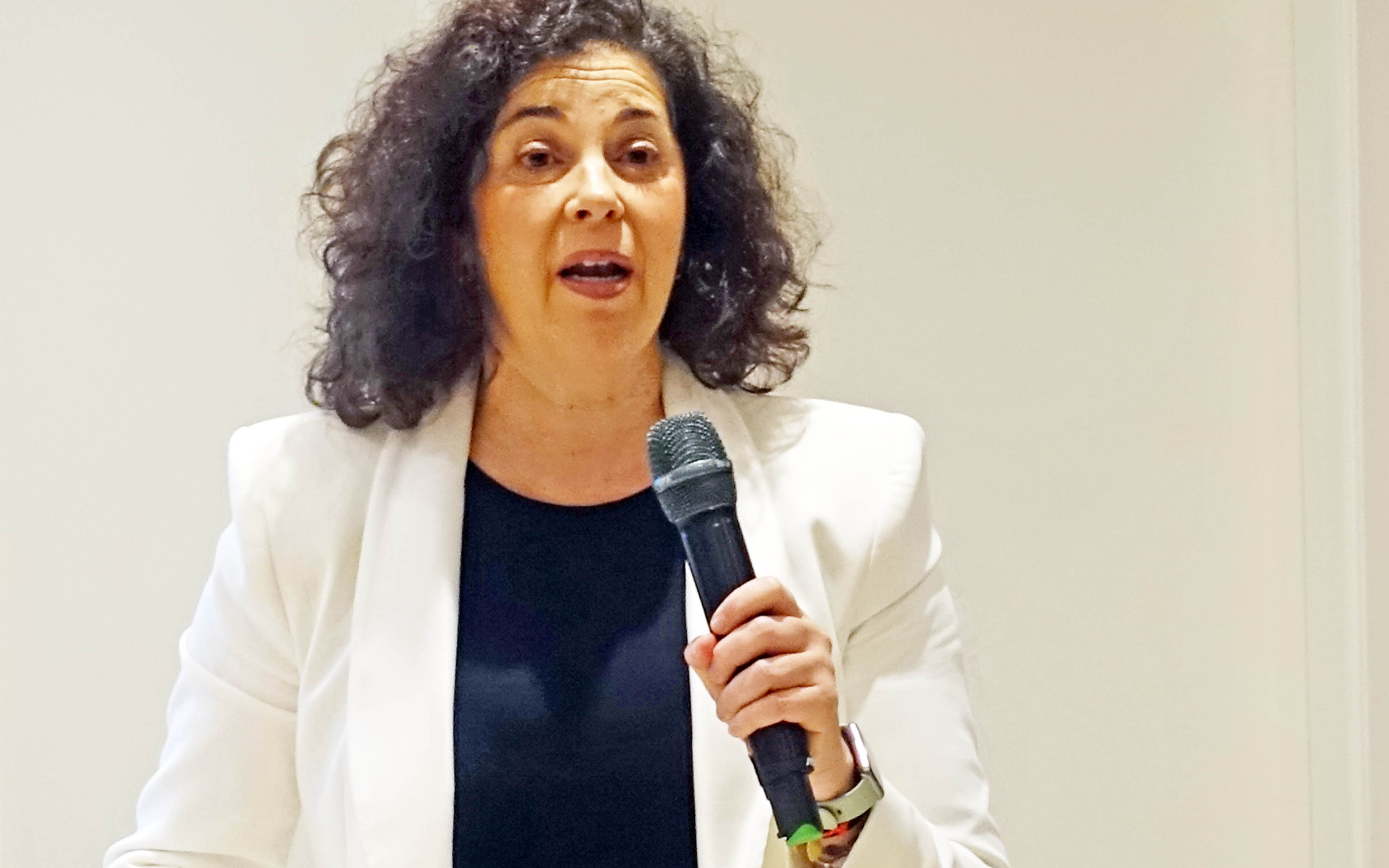 Viajar mais e poluir menos: o paradoxo sustentável_Madrid