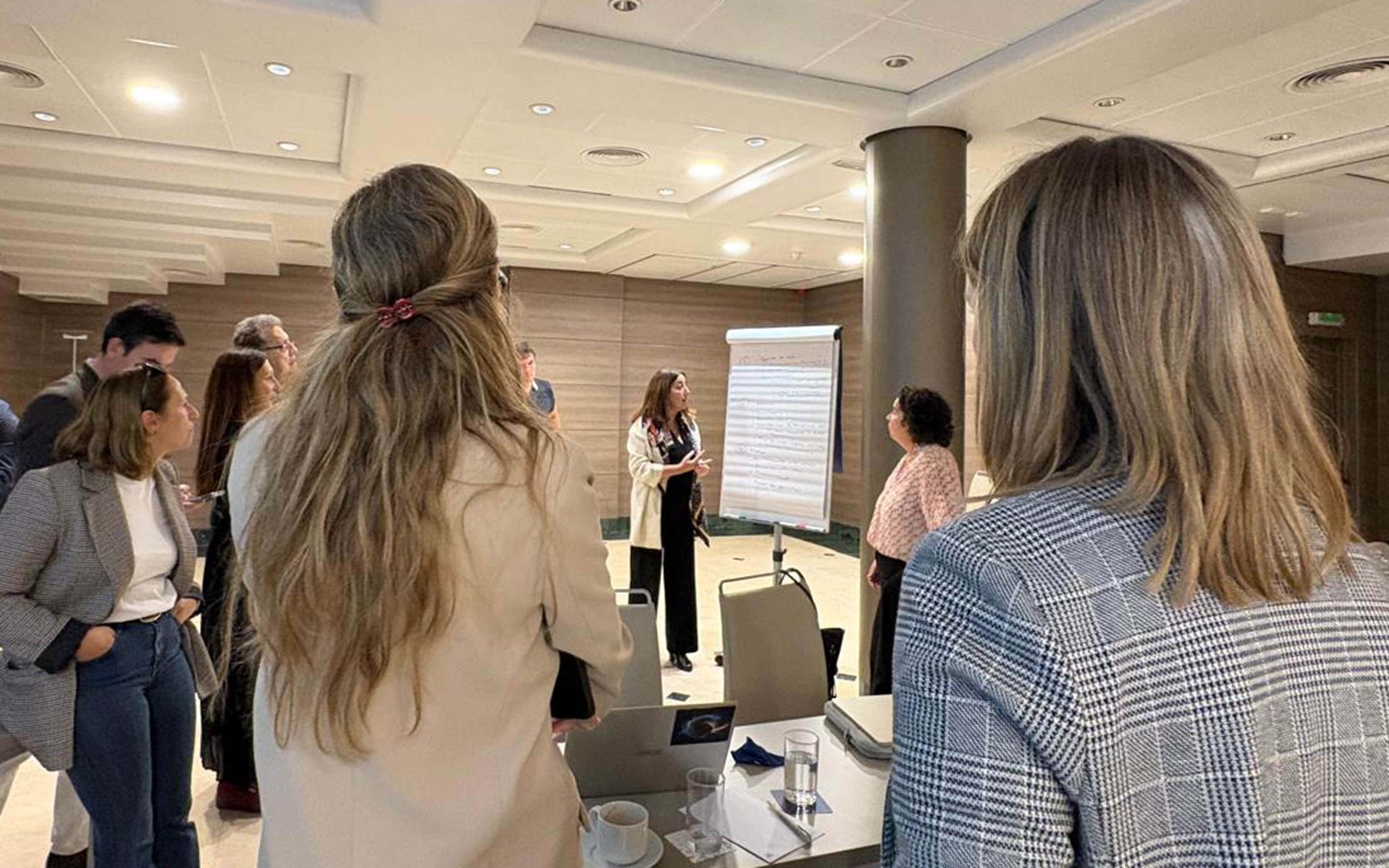 Viajar em segurança, viajar melhor: gestão do risco nas viagens de negócios_Valencia