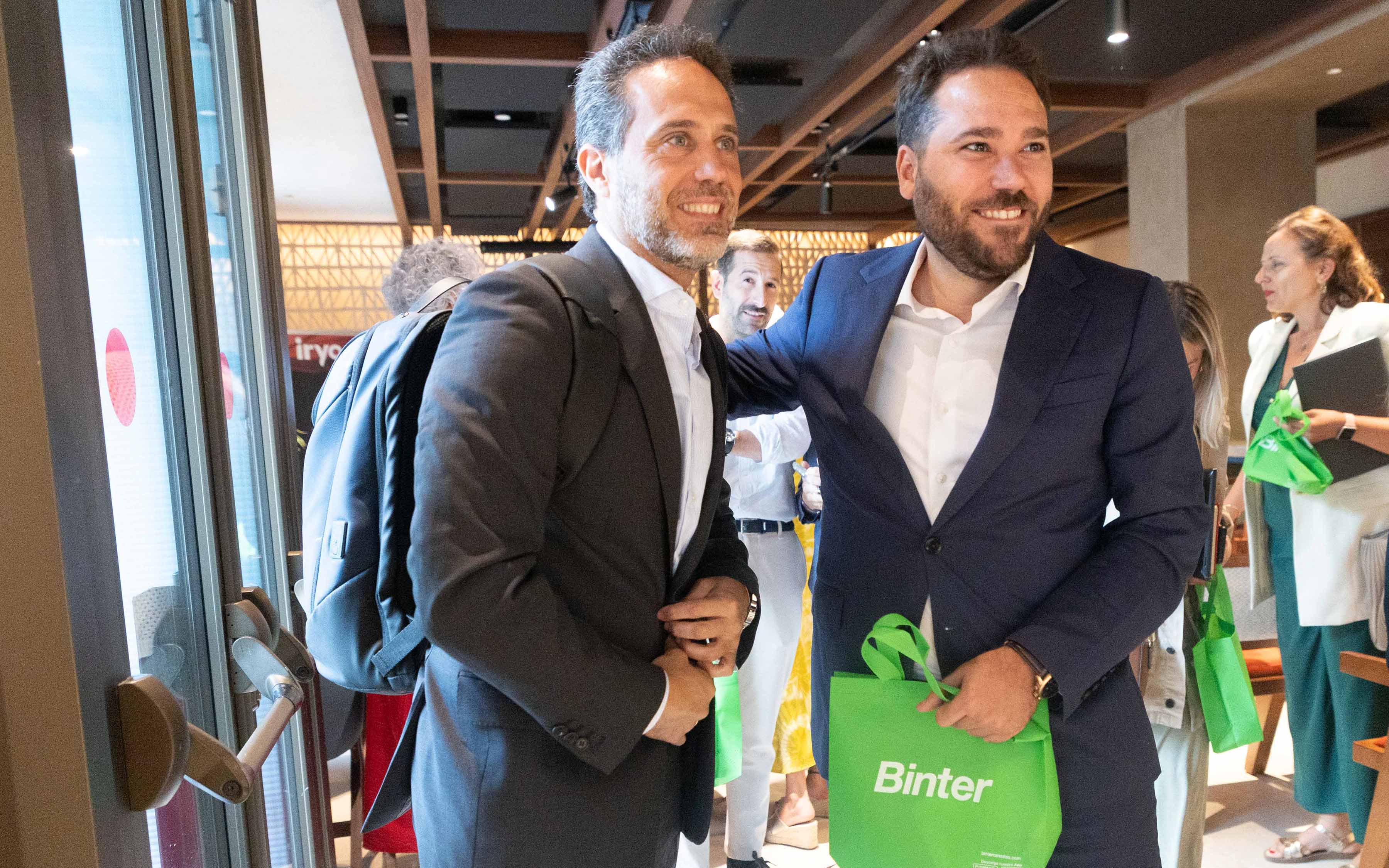 Viagens de negócios em 2025. Como conter a escalada dos preços?_Sevilha